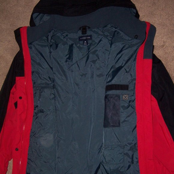 Lands End womens water resistant Jacket with hood - Picture 7 of 8